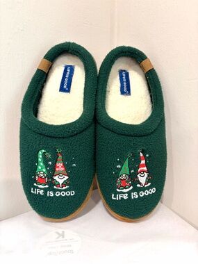 Life is Good Gnomes Fleece Slippers